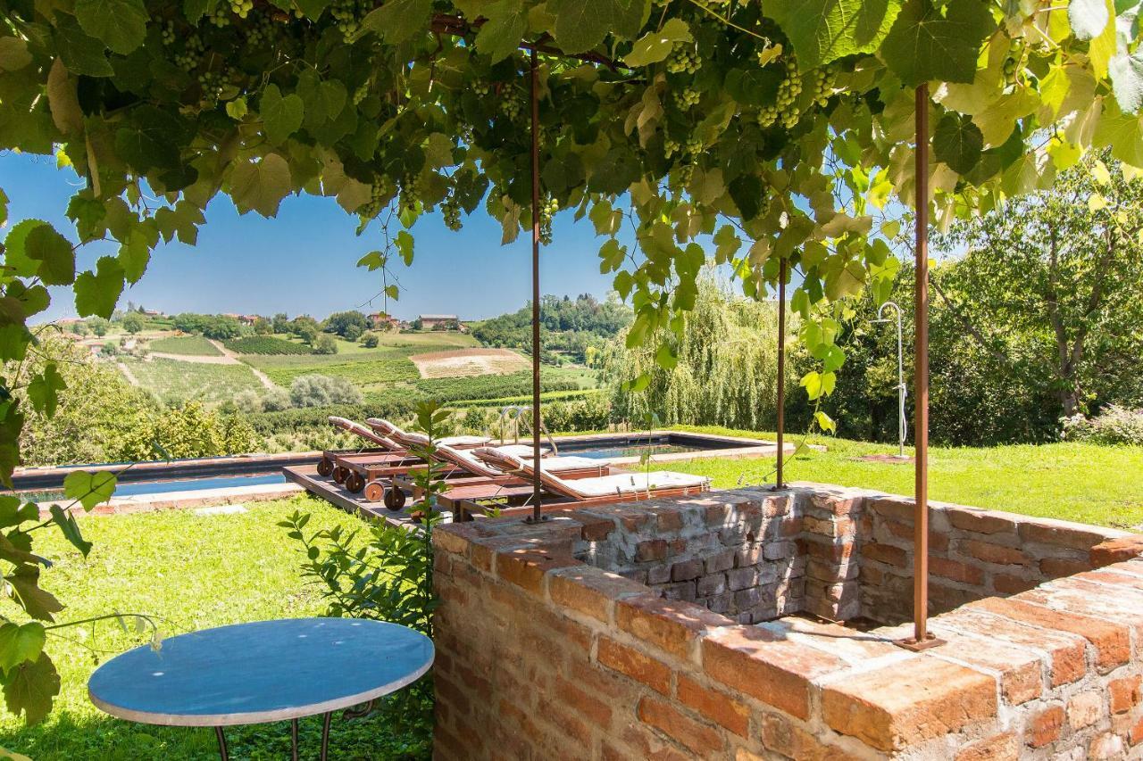 Appartamenti Presso Cascina La Melagrana คอสติจลิโอเล ดิอาสติ ภายนอก รูปภาพ
